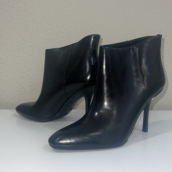 Calvin Klein MIM Cloe Leather Asymmetrical Booties - Picture 3 of 10